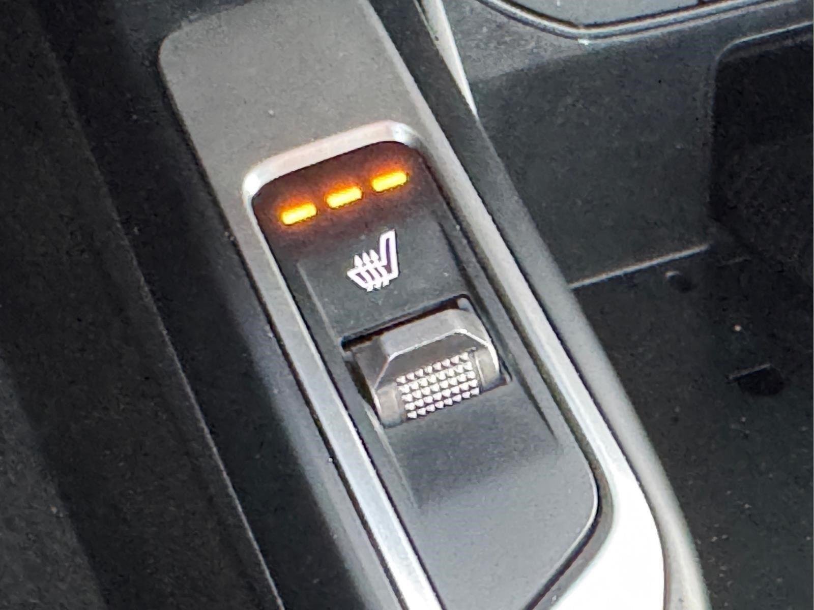 Used 2024 Wolf Gray Kia X-Line EX image 30