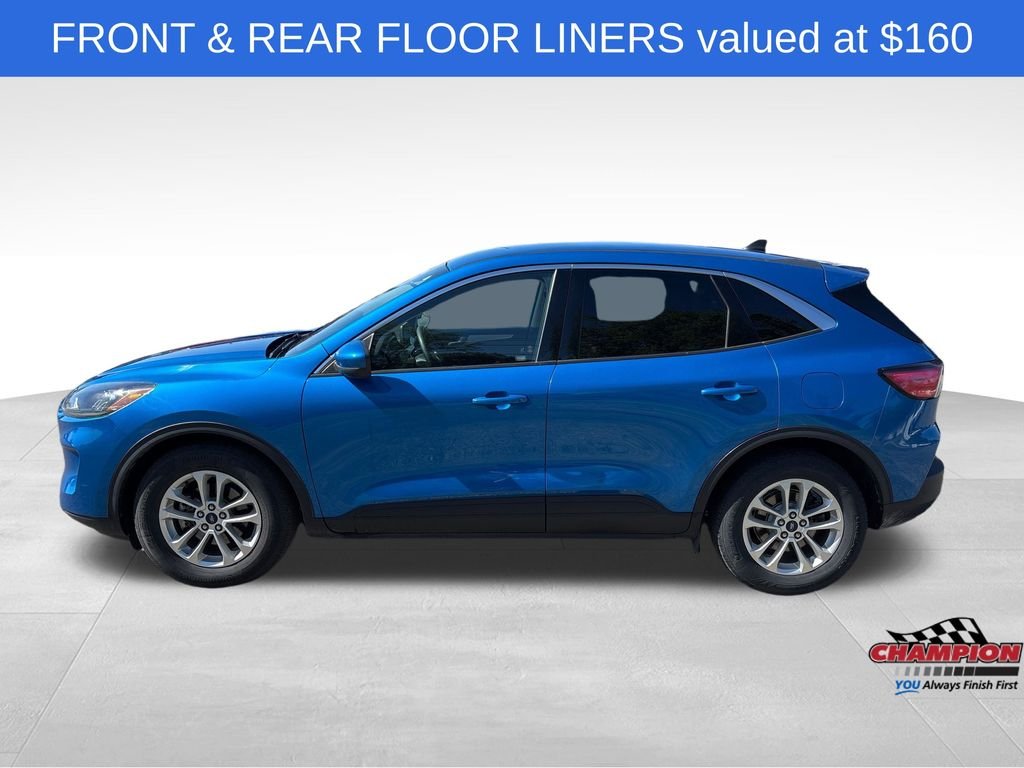 Used 2020 Blue Ford SE image 3