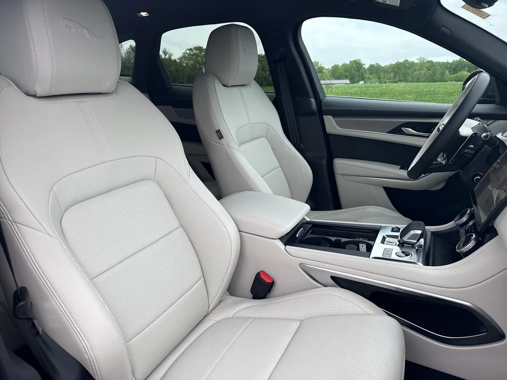 2026 Jaguar F-Pace R-Dynamic S - Photo 16