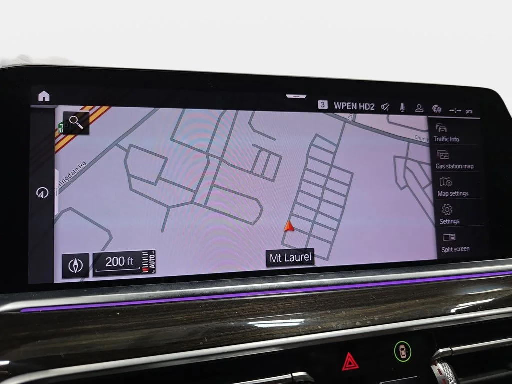 Used 2019 Black Sapphire Metallic BMW xDrive40i image 18