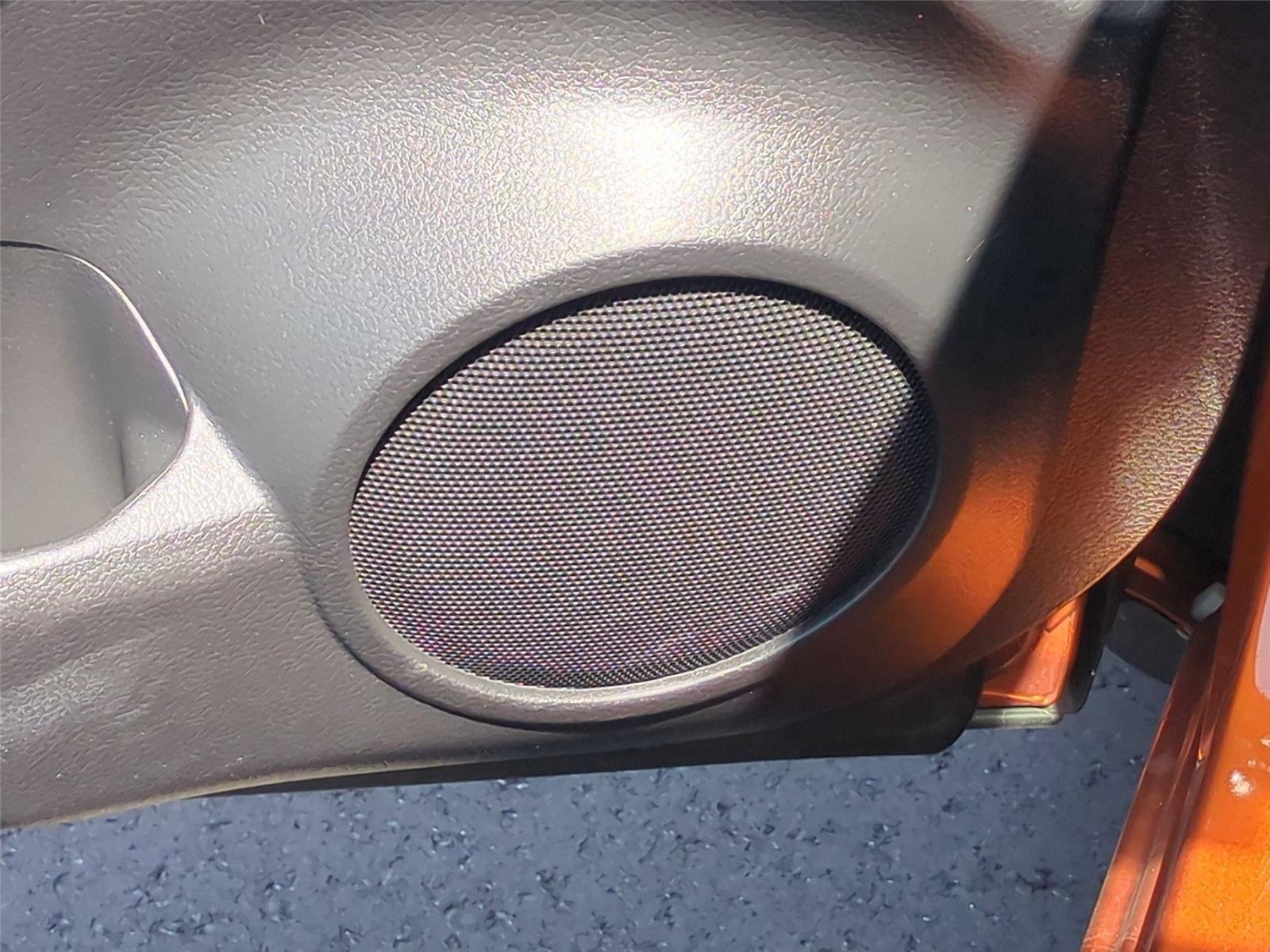 Used 2021 Monarch Orange Metallic Nissan SL image 17