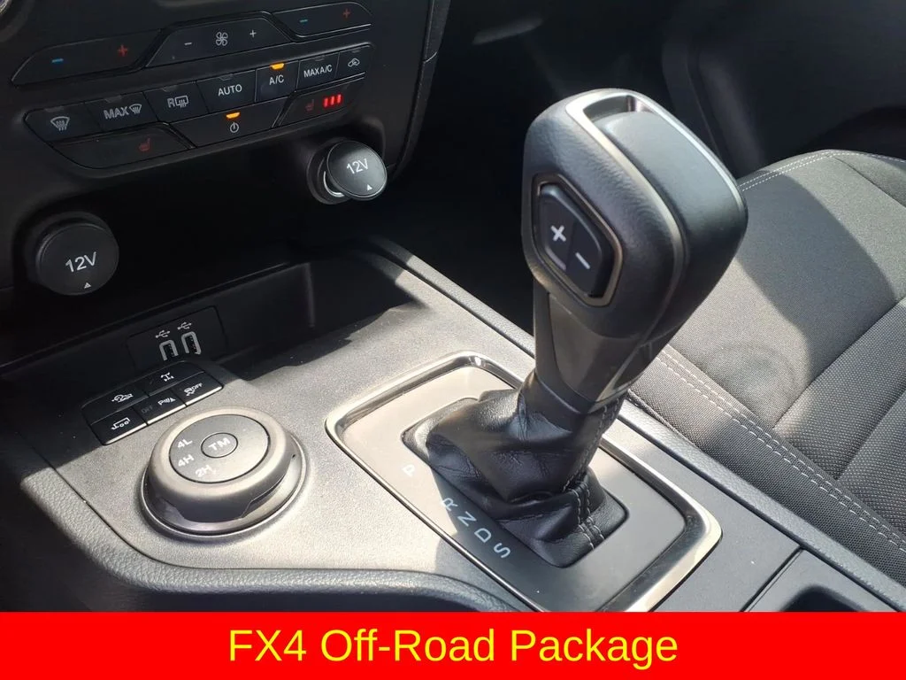 Used 2023 Black Ford XLT image 14
