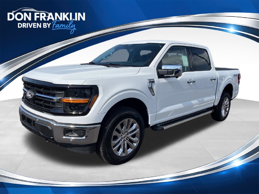 New 2026 Oxford White Ford XLT image 1