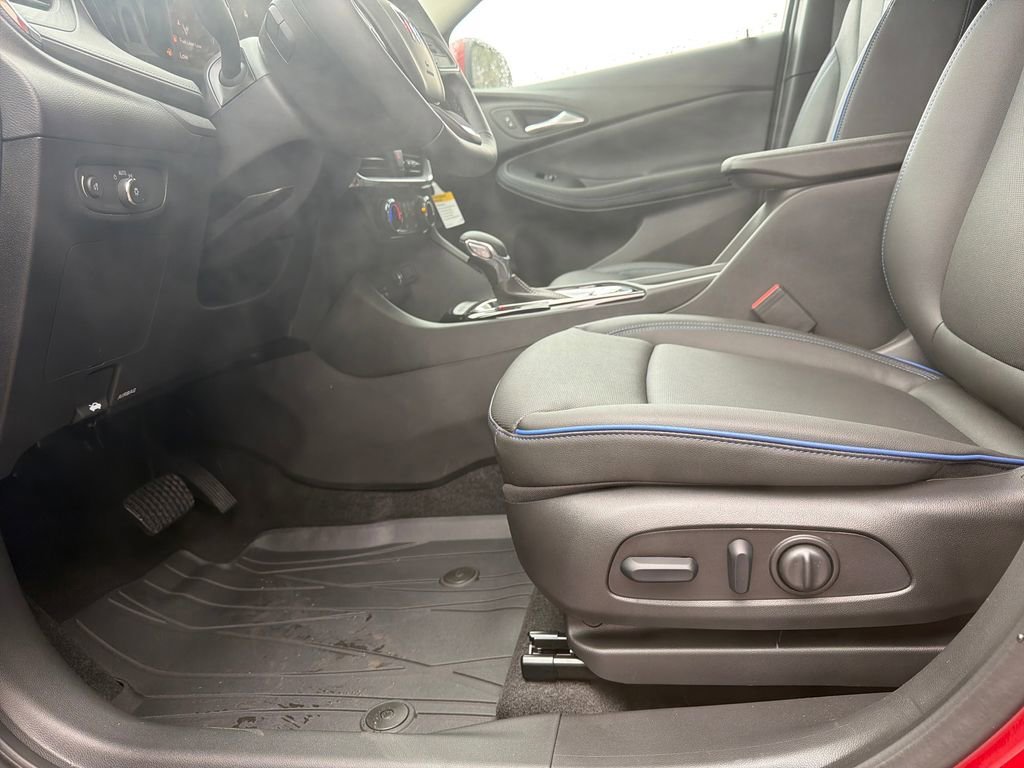 2026 Buick Encore GX Sport Touring - Photo 16