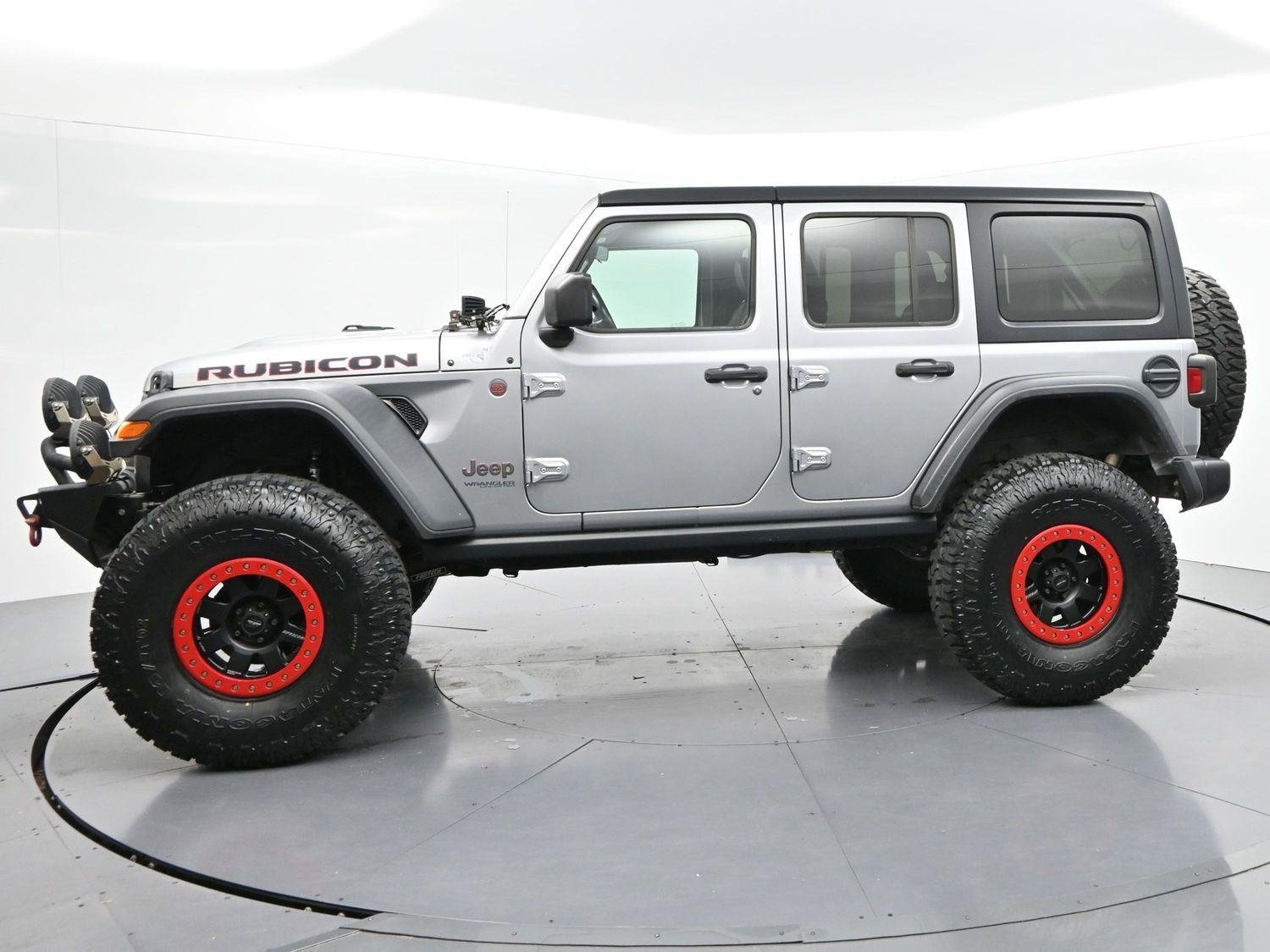 Used 2020 Billet Silver Metallic Clearcoat Jeep Rubicon image 4
