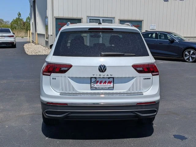 Used 2023 White Volkswagen 2.0T SE image 6