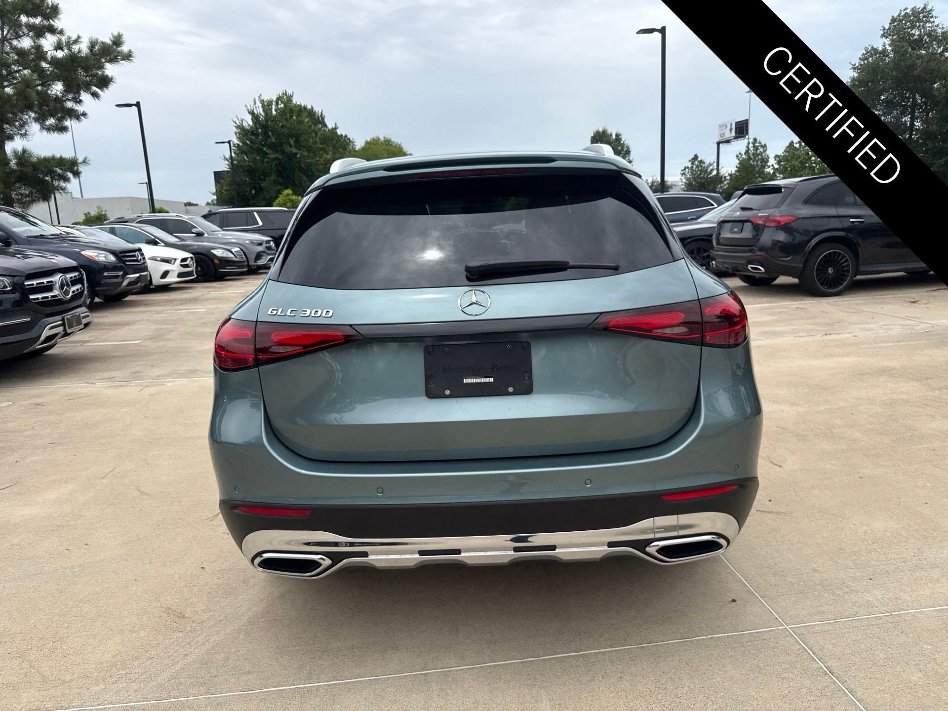 Certified Used 2026 Verde Silver Metallic Mercedes-Benz GLC 300 image 5