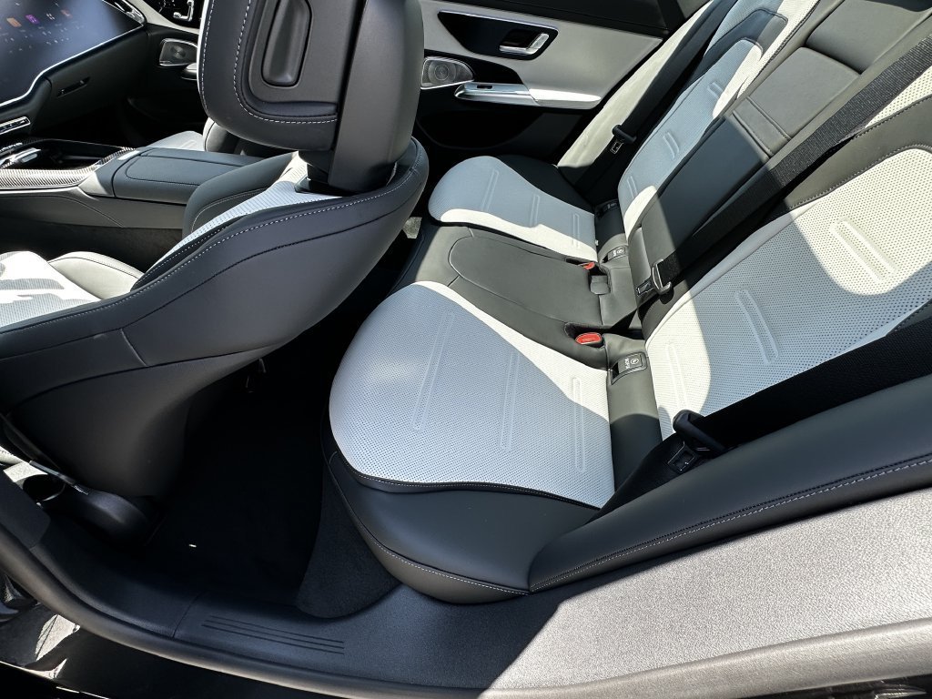 New 2027 Graphite Grey Metallic Mercedes-Benz AMG® E 53 E image 63