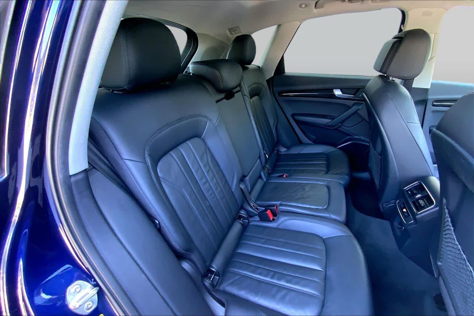Used 2018 Moonlight Blue Metallic Audi Premium Plus image 20