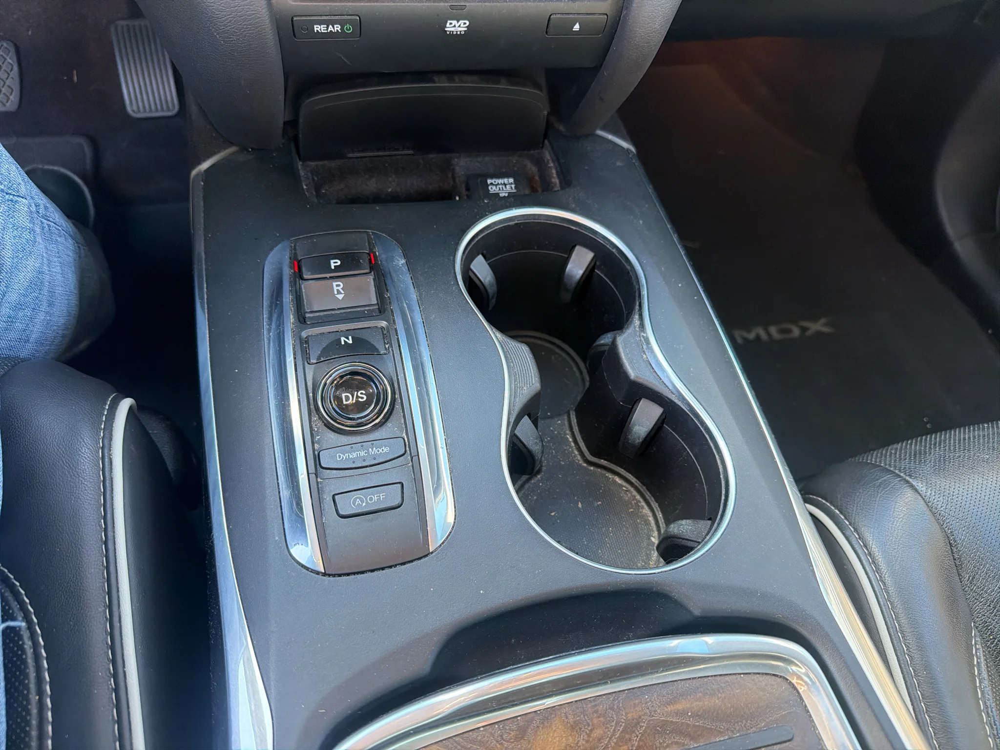 Used 2018 Modern Steel Metallic Acura w/Advance/Entertainment Pkg image 16