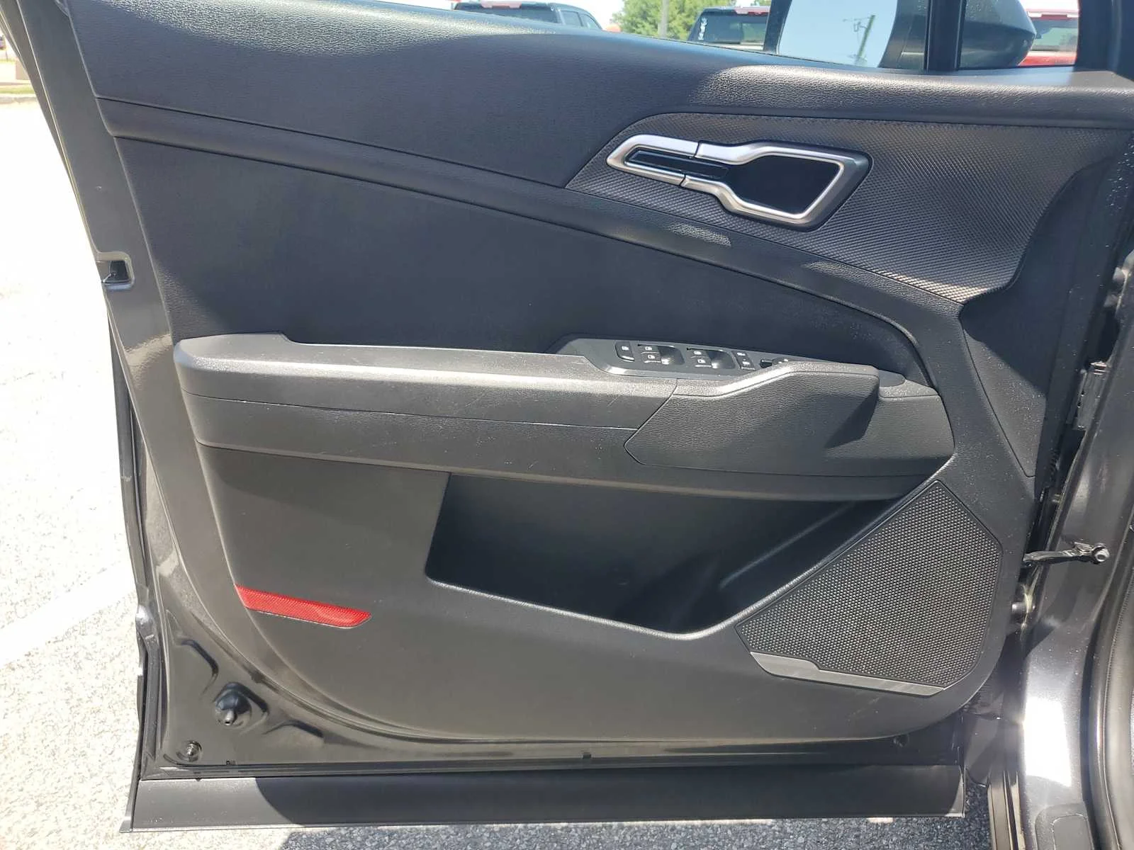 2023 Kia Sportage LX - Photo 23