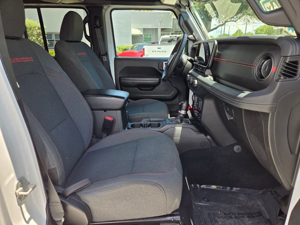 Used 2024 White Jeep Rubicon image 19