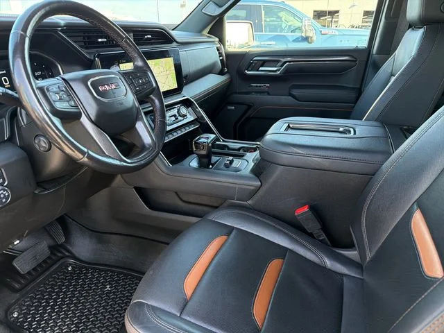Used 2022 Silver GMC AT4 image 19