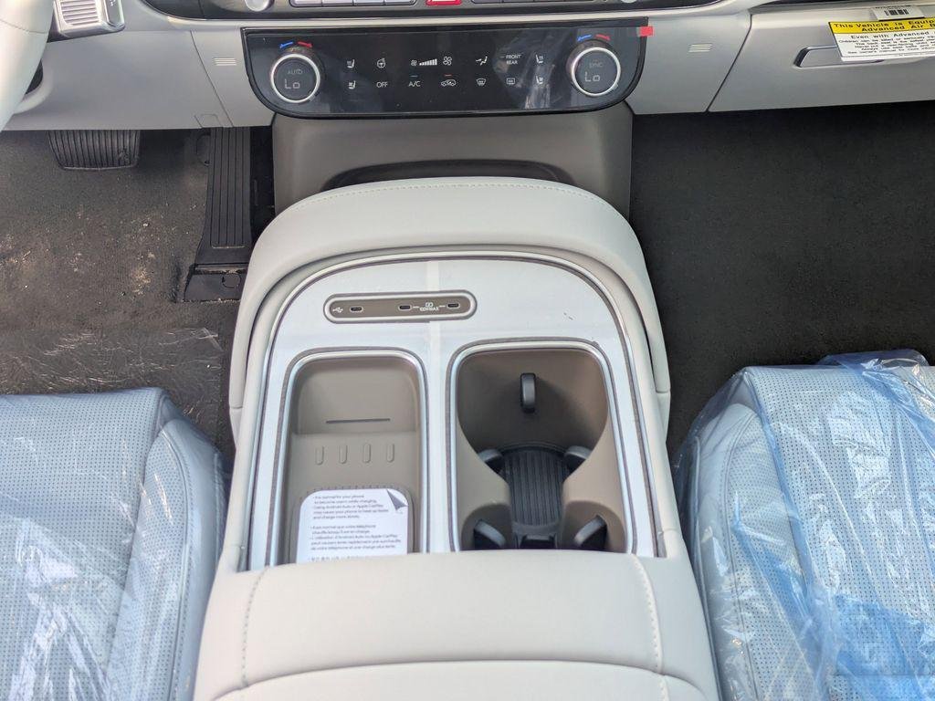 New 2026 Black Hyundai Limited FWD image 21