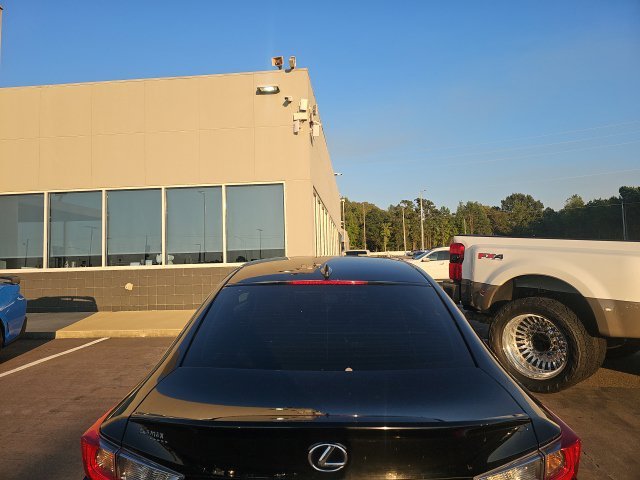 Used 2016 Black Lexus 200t image 5