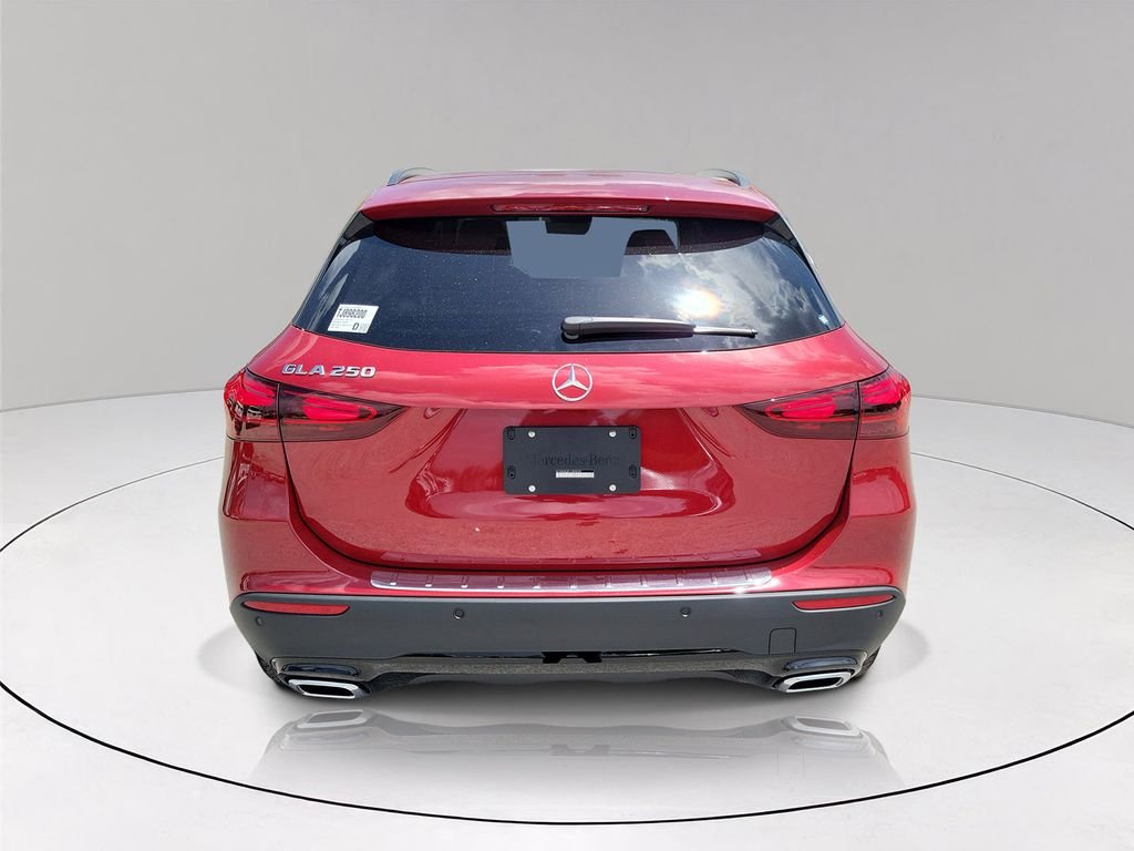 New 2026 MANUFAKTUR Patagonia Red Metallic Mercedes-Benz GLA 250 image 5