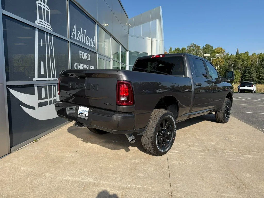 2026 RAM 2500 Big Horn - Photo 3