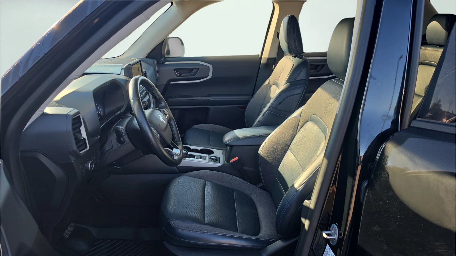 Used 2021 Black Ford Outer Banks image 19