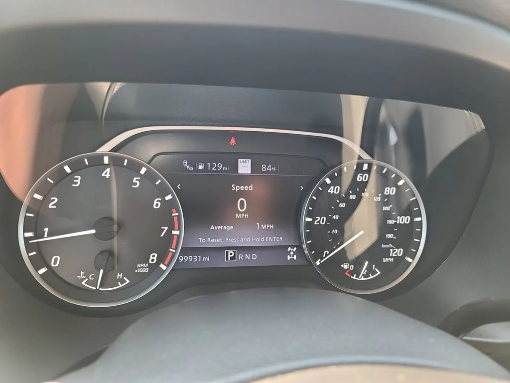 Used 2021 Red Nissan SV image 19