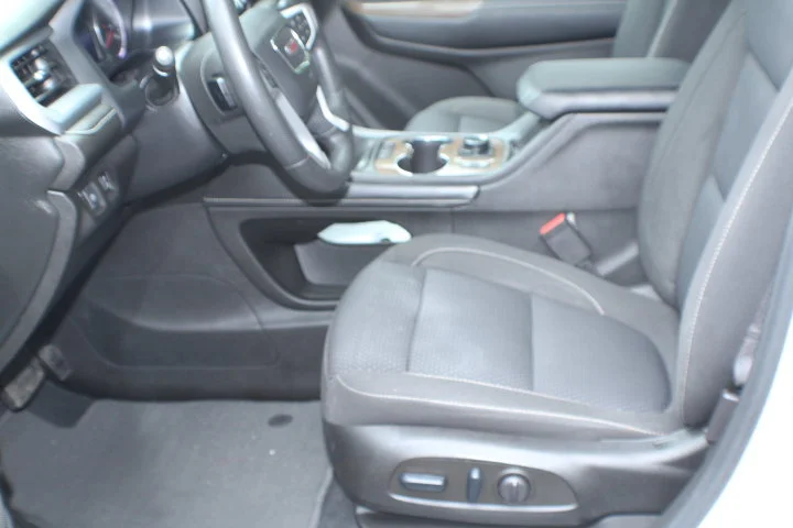 Certified Used 2022 Summit White GMC SLE image 14