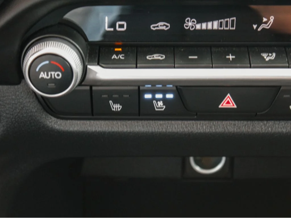 Used 2026 Bet Black Mica Mazda Premium image 20