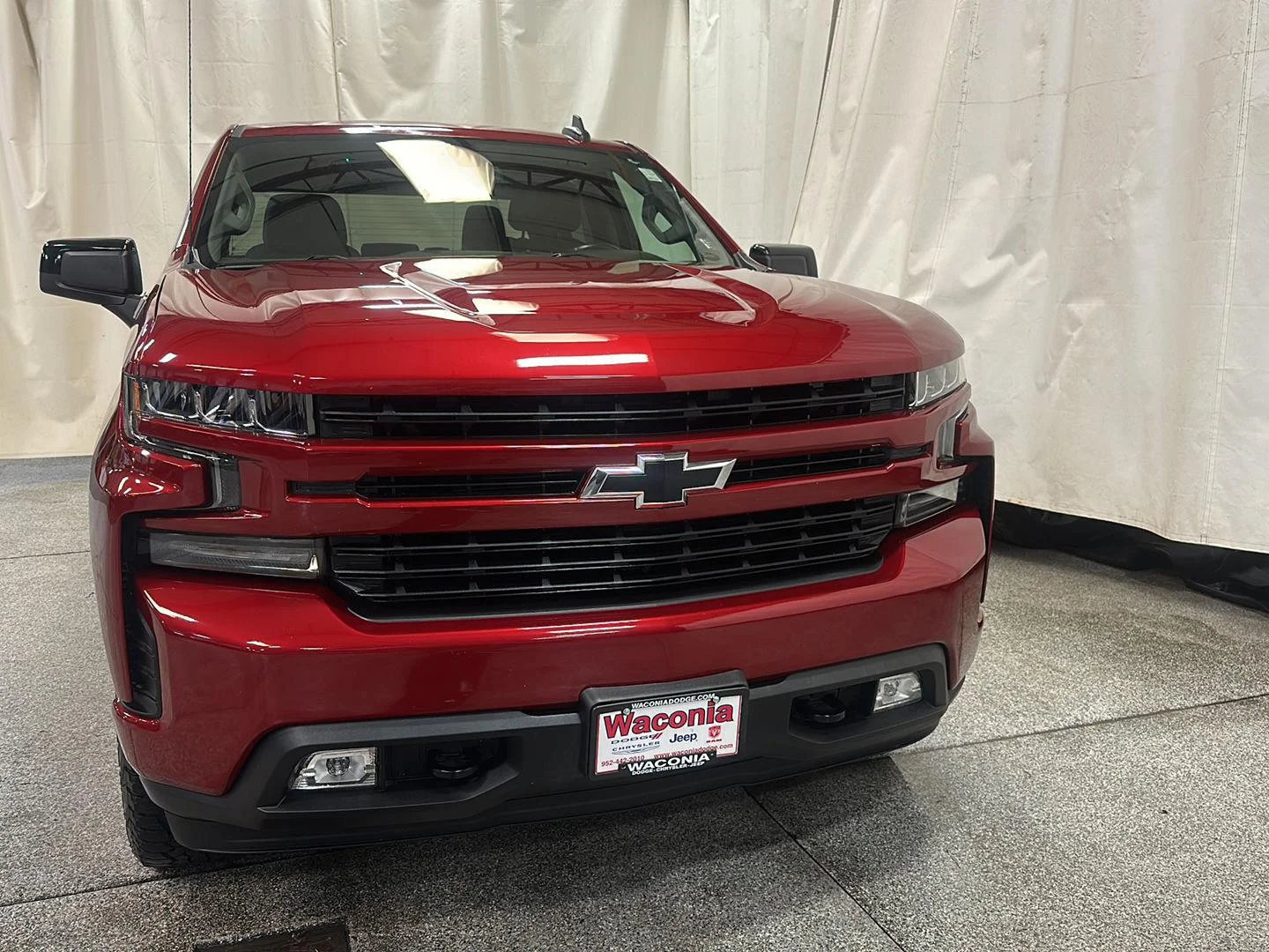 Used 2021 Cherry Red Tintcoat Chevrolet RST image 8