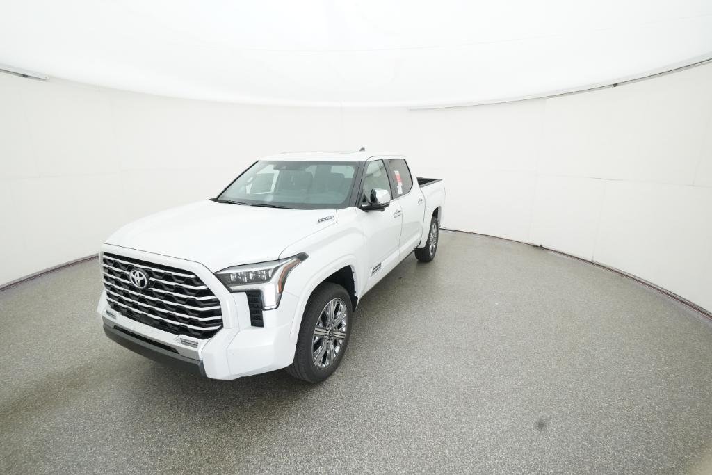 New 2026 Wind Chill Pearl Toyota Capstone image 4