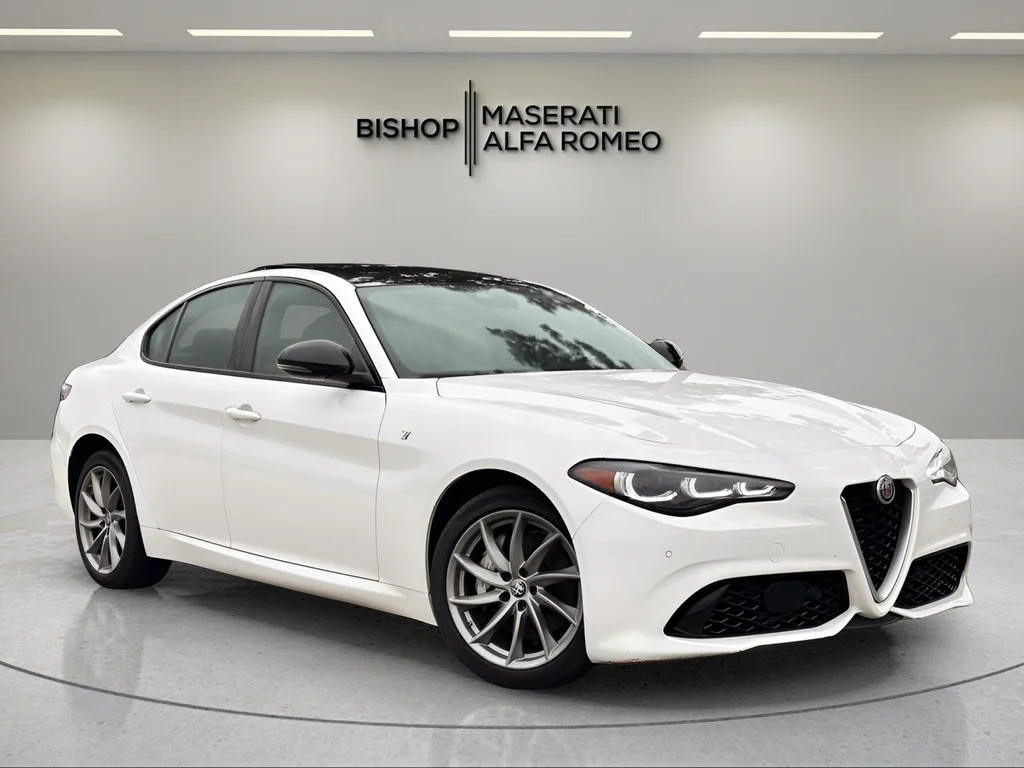 2024 Alfa Romeo Giulia Ti AWD's photo