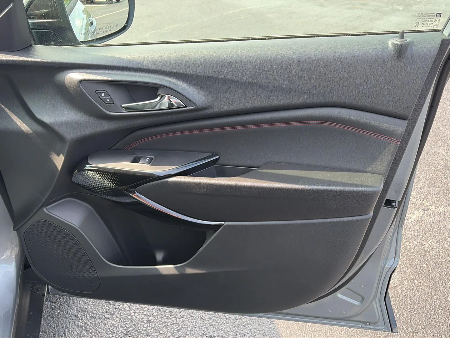 2026 Chevrolet Trax RS - Photo 17