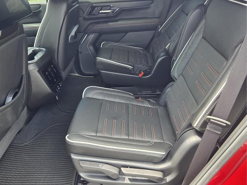 Used 2026 Volcanic Red GMC 4WD 4DR AT4 ULTIMATE image 12