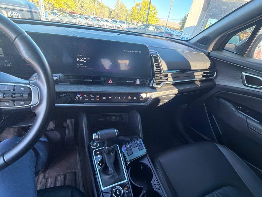 Used 2025 Red Kia X-Line image 15