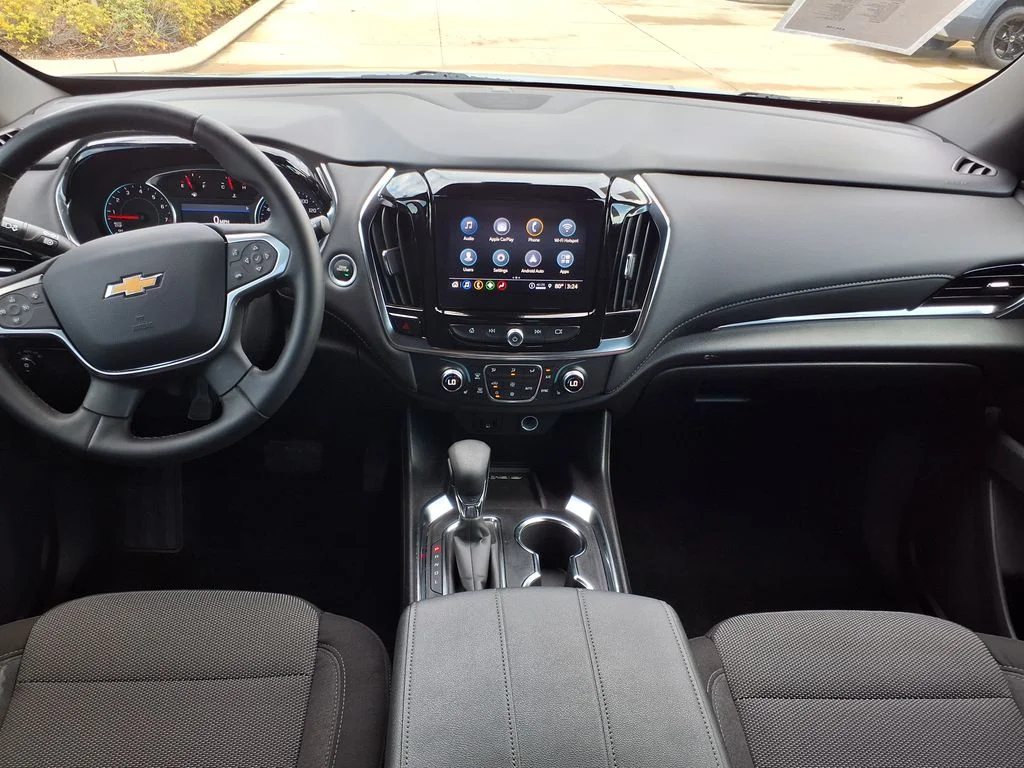 Used 2023 Gray Chevrolet LT image 24