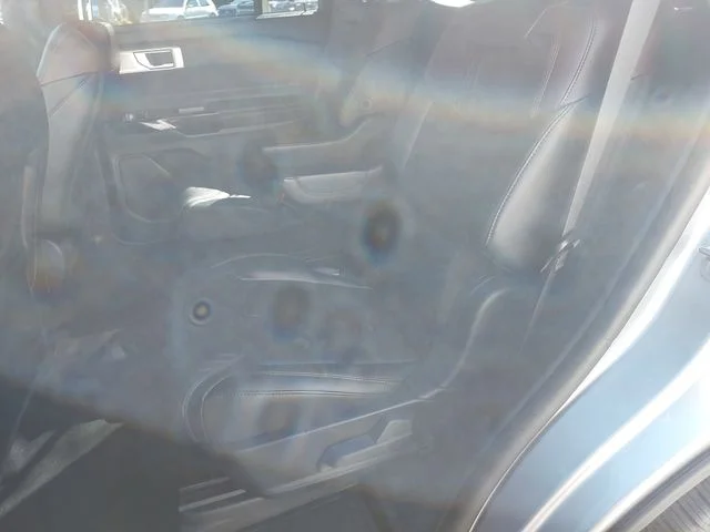 Used 2022 Silver Ford Platinum image 14