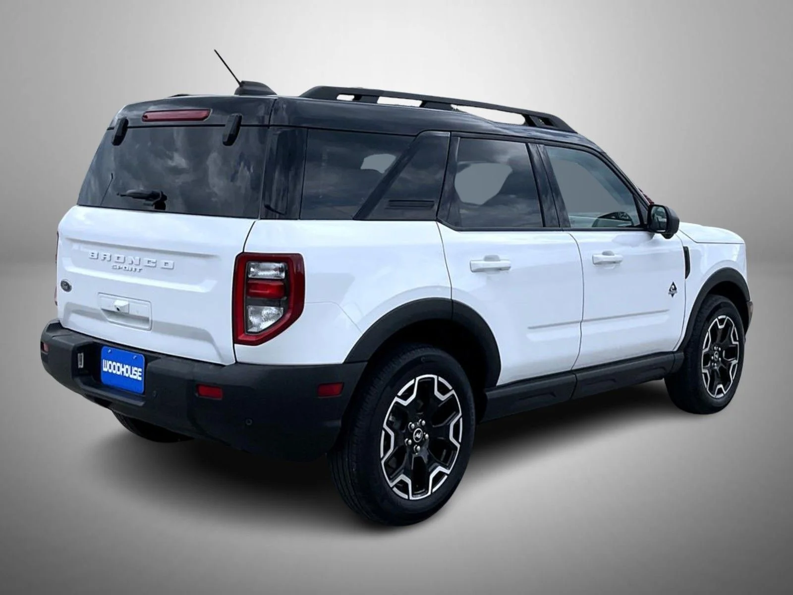 Used 2025 White Ford Outer Banks image 5