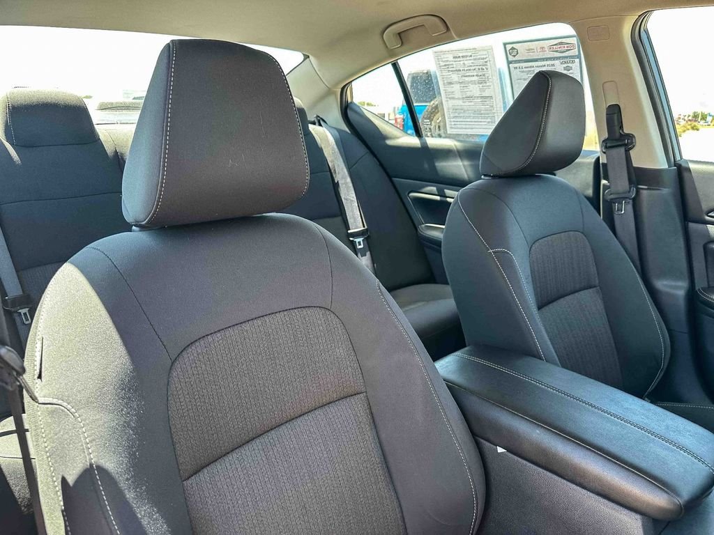 2025 Nissan Altima SV - Photo 23
