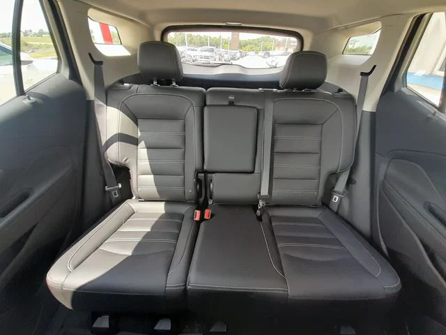Used 2024 Black GMC Denali image 46