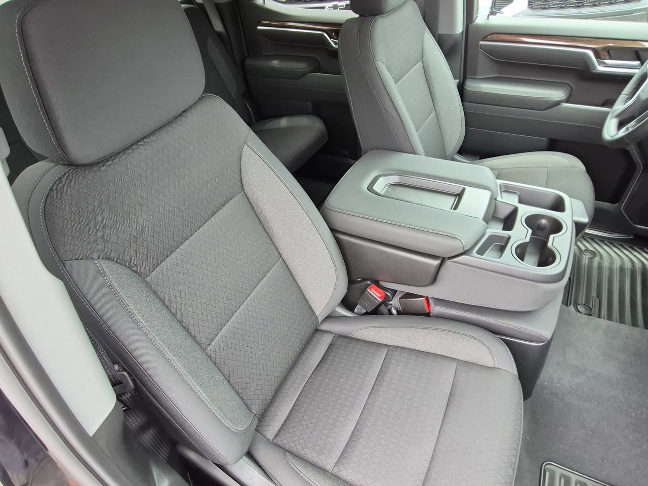 2026 Chevrolet Silverado 1500 LT - Photo 27