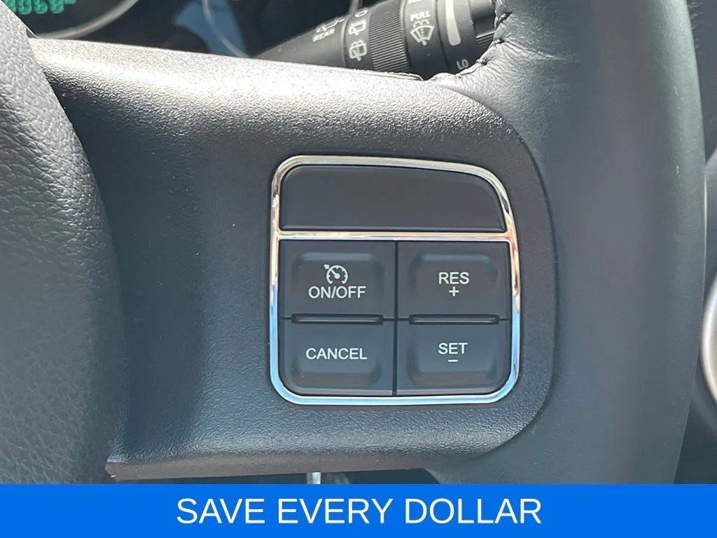 Used 2016 White Jeep Unlimited Rubicon image 17