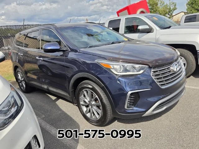 Used 2018 Blue Hyundai SE image 5