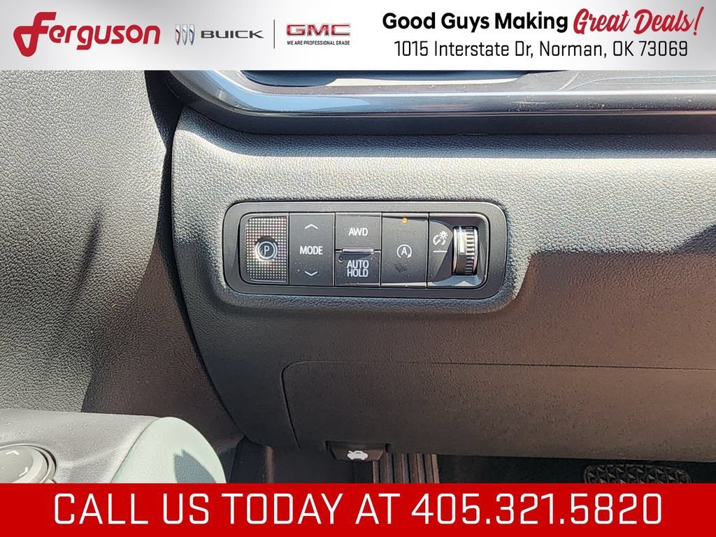 2027 GMC Terrain AT4 - Photo 18