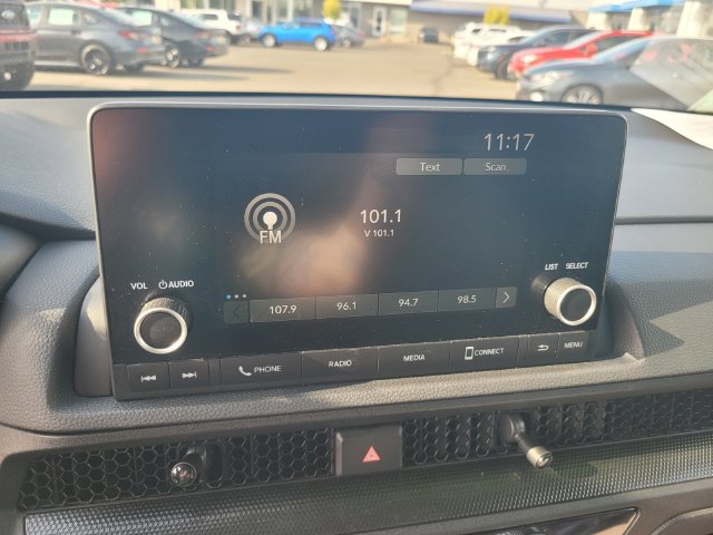Used 2025  Honda LX image 23