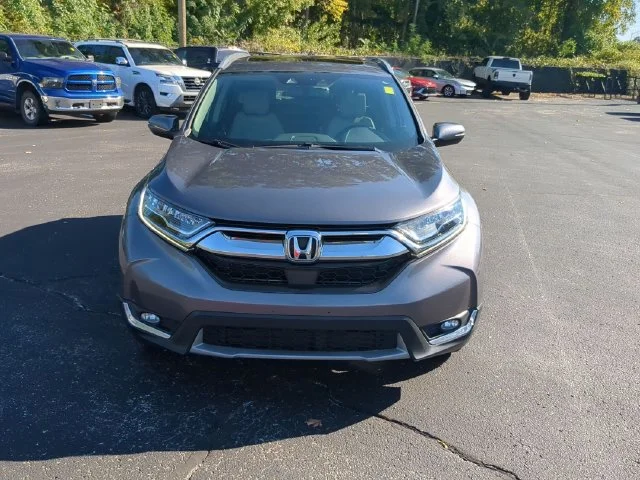 Used 2018 Modern Steel Metallic Honda Touring image 4