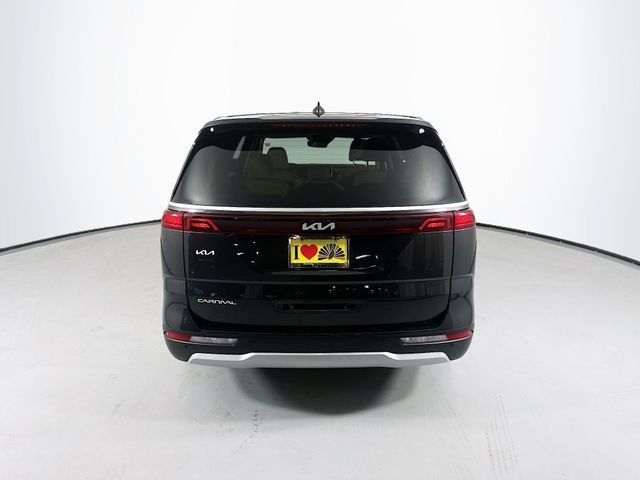 Used 2024 Gray Kia EX image 8