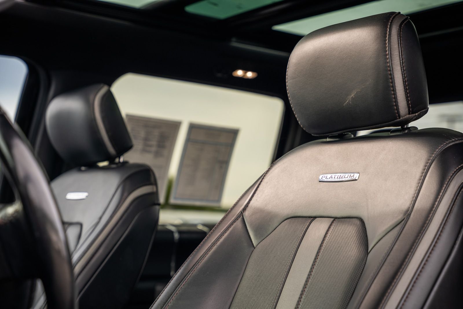 Used 2019 Black Ford Platinum image 28