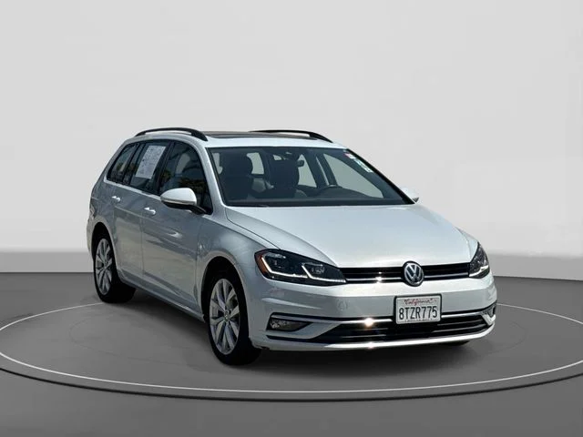 2019 Volkswagen Golf SportWagen 1.4 TSI SE's photo