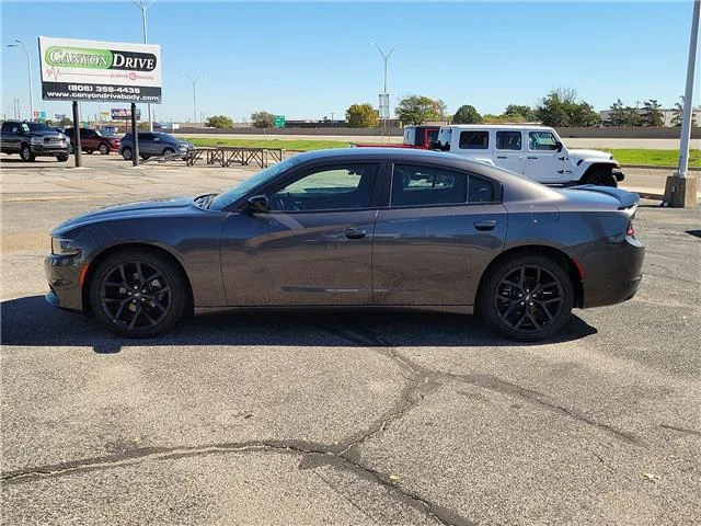 Used 2022 Gray Dodge SXT Rear-Wheel Drive image 2