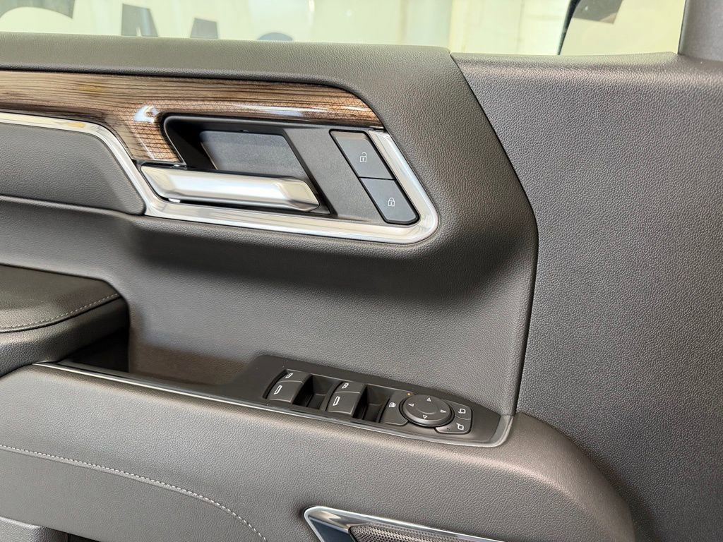 2024 Chevrolet Silverado 1500 RST - Photo 14