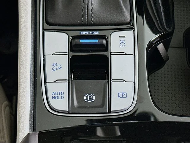 New 2026 Red Hyundai SEL image 18