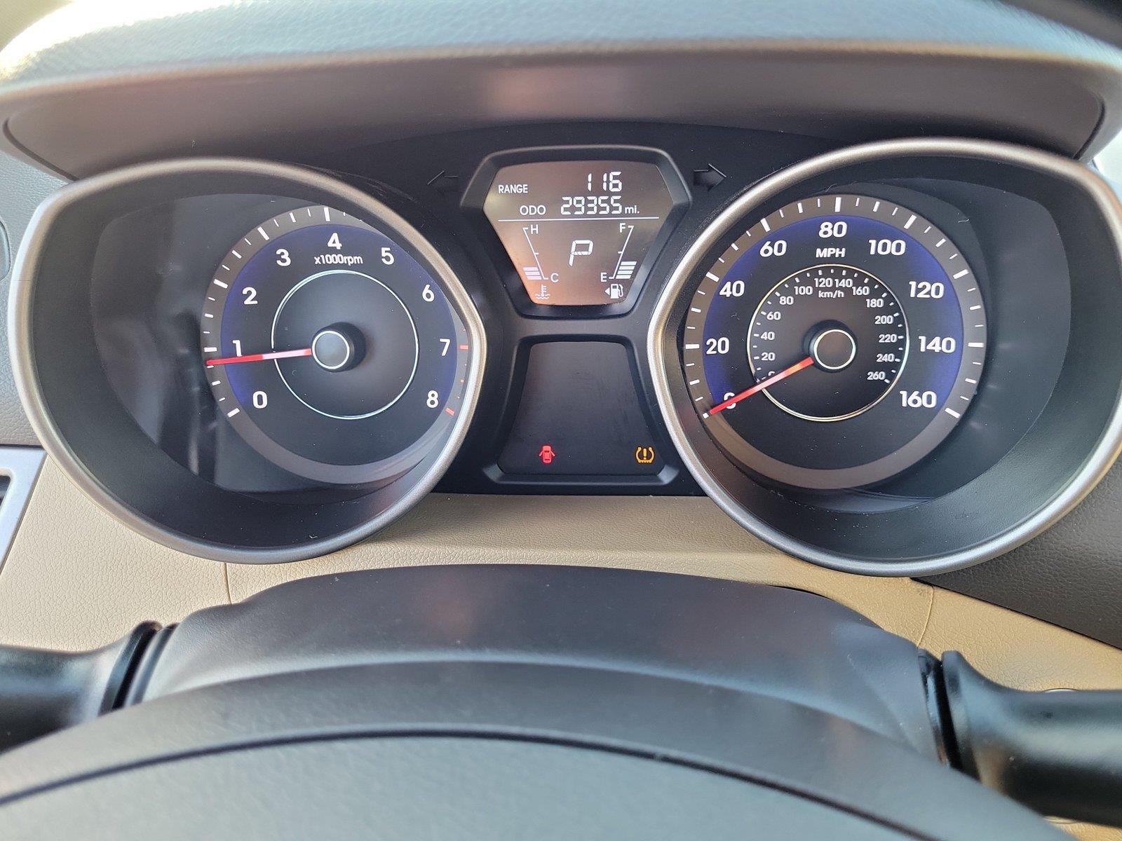 Used 2013 Shimmering White Hyundai Limited image 27