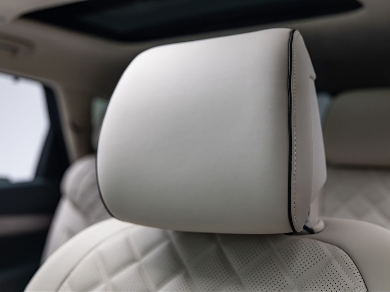 New 2026 Alta White Genesis 3.5T PRESTIGE image 20